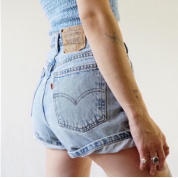 Levi's Pants - Levi’s Vintage 912 High Rise White Tab Y2K Shorts 28